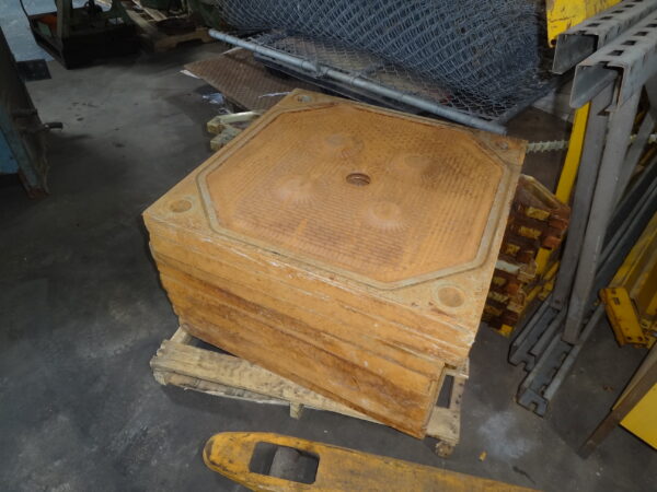 Filter Press Plates 800mm, Qty 31 - Image 2
