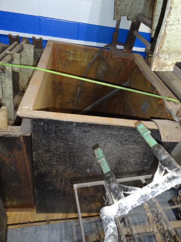Steel Tank 44LX32WX43H - Image 2